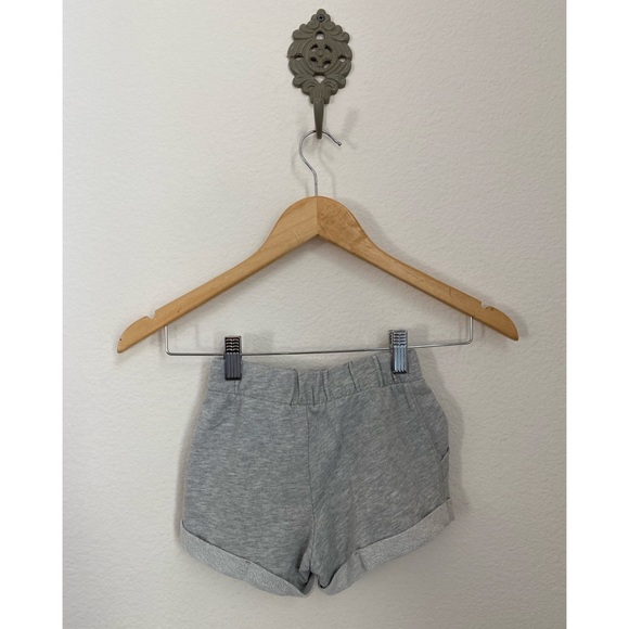 Gap Kids • Heather Gray Knit Sequins Logo Patch Cuffed Pull-on Shorts - Picture 8 of 11